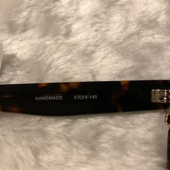 Elie Tahari Women’s Sunglasses AUTHENTIC - Picture 5 of 6